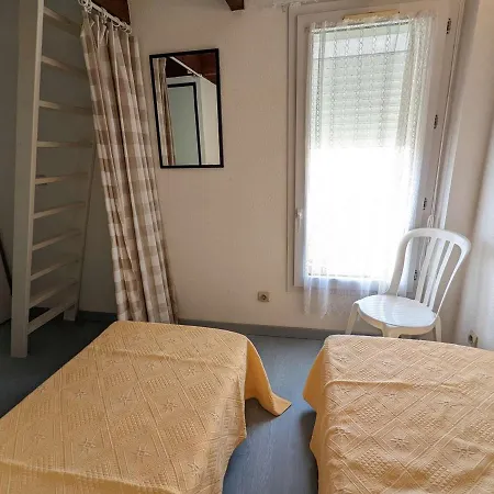 Maison Proche Plage, Commerces, 6 Pers., Terrasse, Parking Prive, Option Internet, Animaux Non Admis - Fr-1-387-196 Holiday home